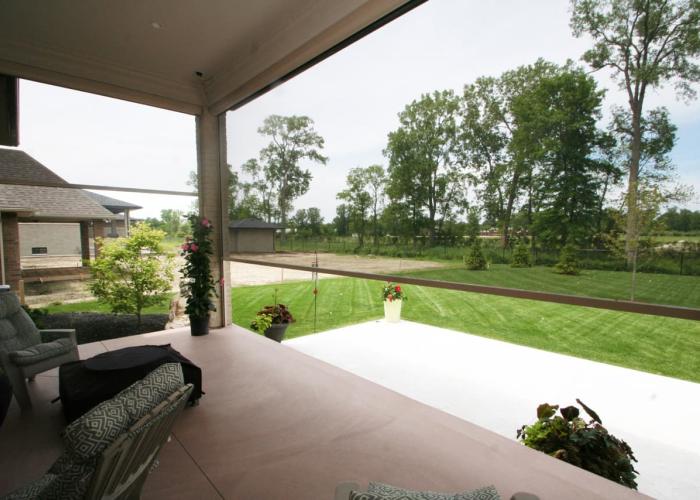 SCREENS AND BLINDS IN HALIFAX, NS